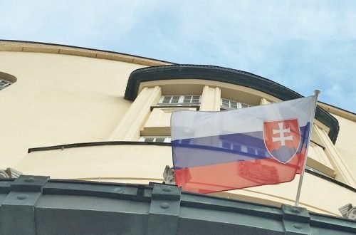 Negatívne myslenie Slovákov aj v súvislosti v parlamentnými voľbami 2020